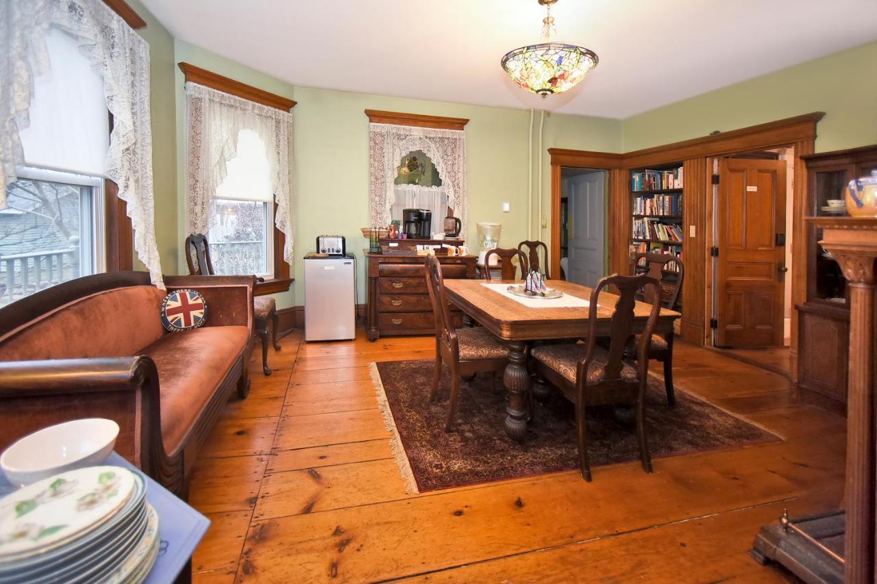 Blooming Inn Shelburne Falls Ngoại thất bức ảnh