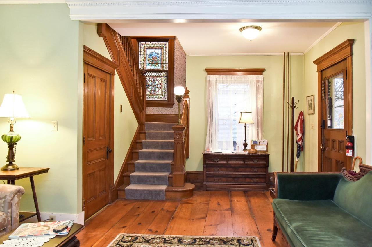 Blooming Inn Shelburne Falls Ngoại thất bức ảnh